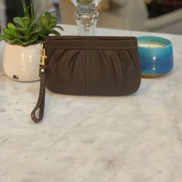 Coach Handbags - COACH PLEATED LEATHER WRISTLET